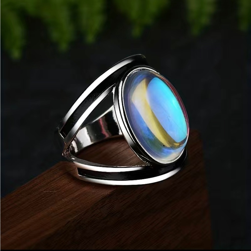 Moon ring - Picture 3 of 5